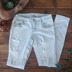 Mossimo Size 3 Light Wash Skinny Jeans